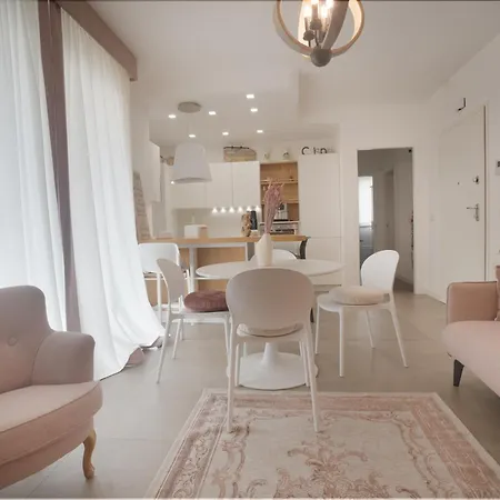Rossini Deluxe Apartamento